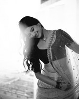 Bhagyashri Borse Stuns in Timeless Traditional Elegance